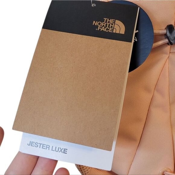 The North Face Women's Peach & Silver Jester Luxe Backpack NWT - Picture 6 of 8